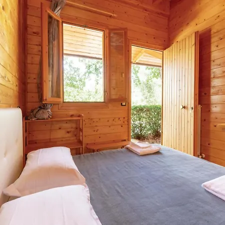 Chalet *